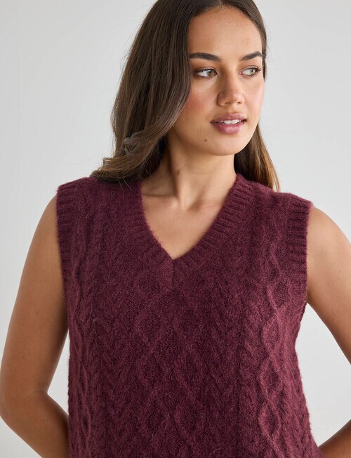Zest Cable Knit Vest, Wine - Knitwear