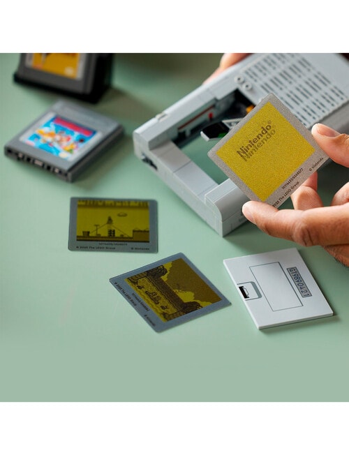 LEGO Super Mario Game Boy 72046 product photo View 08 L