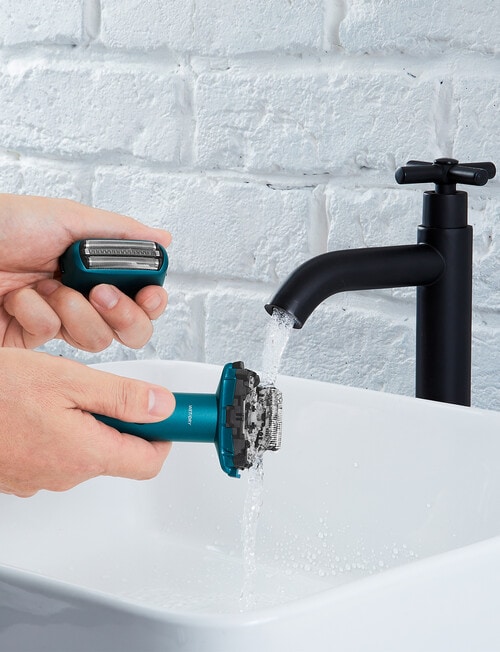 Panasonic 3-Blade Foil Shaver, ES-RM3B-A541 product photo View 10 L