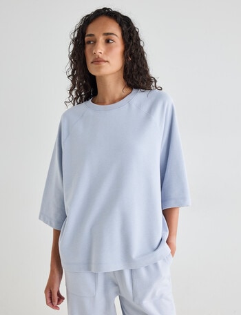 Zest Lounge Loop Back Raglan Tee, Grey Dawn product photo