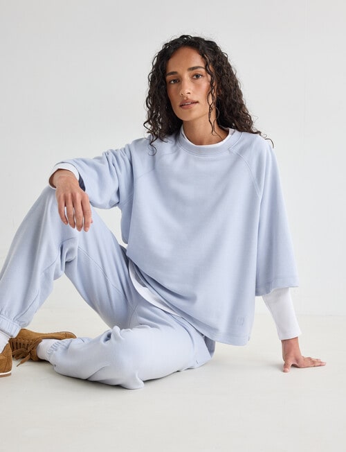 Zest Lounge Loop Back Raglan Tee, Grey Dawn product photo View 05 L