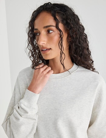Zest Lounge Loop Back Crew Neck Sweatshirt, Oat Melange product photo