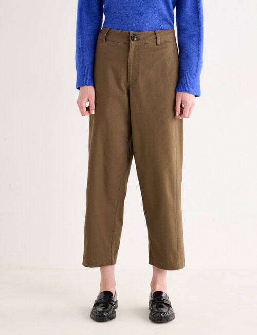 Arc Pant, Pecan product photo