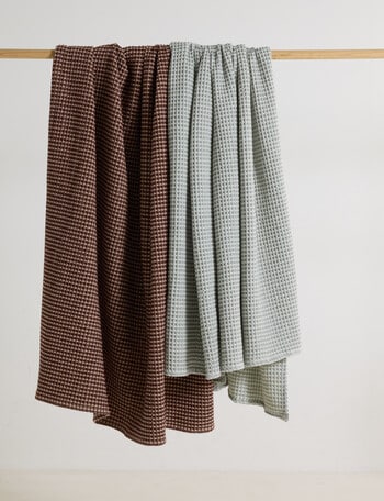 M&Co Ysabel Throw product photo