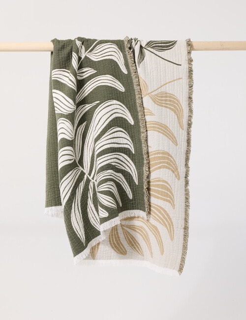 Tilly Home Jardin Throw product photo View 02 L
