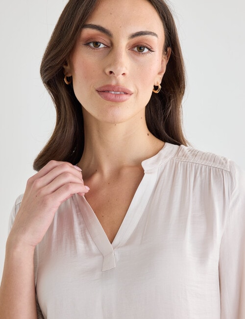 Oliver Black V-Neck Pleated Satin Top, Alabaster product photo View 04 L