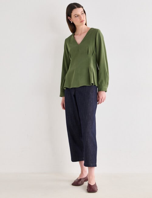 Jigsaw Define Long Sleeve Top, Leaf Green product photo View 03 L