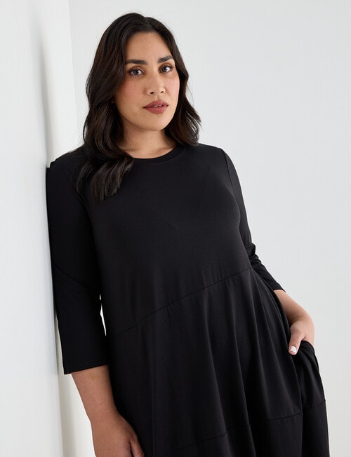 Studio Curve Panelled Dress, Black product photo