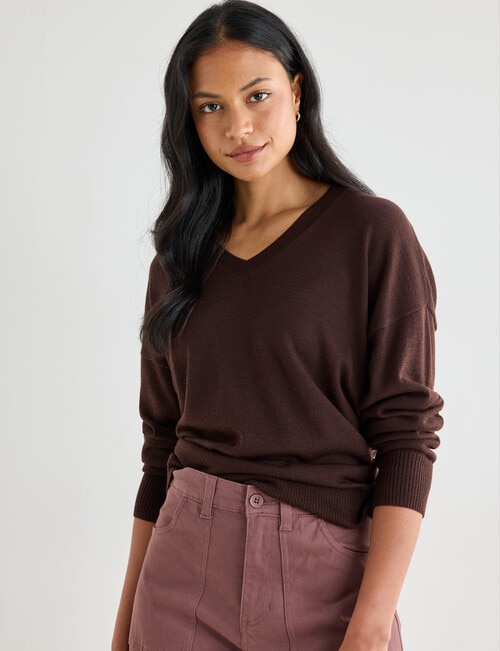 North South Merino V-Neck Sweater, Chocolate product photo