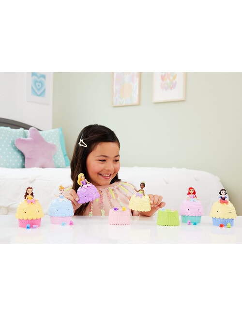 Disney Princess Princess Scented Cupcake Doll Reveal, Assorted product photo View 03 L