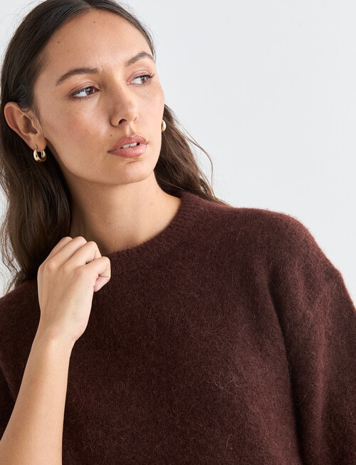 Mineral Boxy Oversized Alpaca Tee, Pomegranate product photo View 04 L