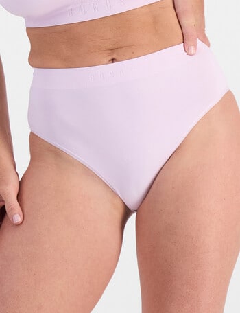 Bonds Bases Full Brief, Wildest Dreams product photo