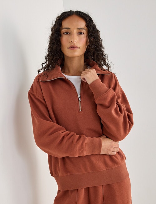 Zest Lounge Brushed 1/4 Zip Sweatshirt, Henna product photo View 04 L