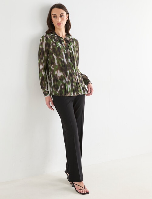 Oliver Black Paint Print Pleat Shirt, Conifer product photo View 03 L