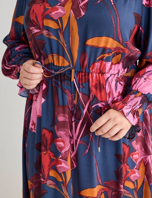 Studio Curve Floral Print Maxi Dress, Pink product photo View 05 L