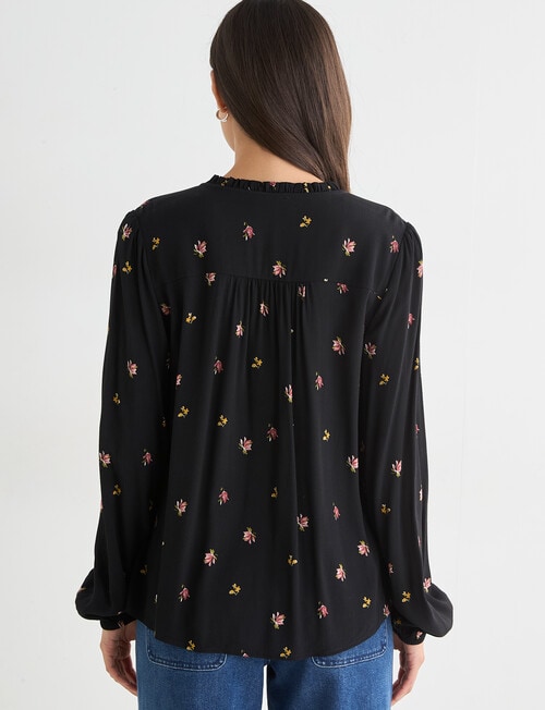 Whistle Long Sleeve Gather Top, Floral Black product photo View 02 L