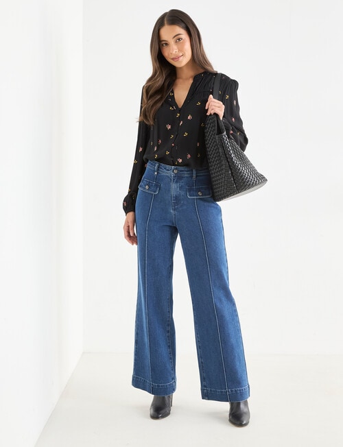 Whistle Long Sleeve Gather Top, Floral Black product photo View 03 L