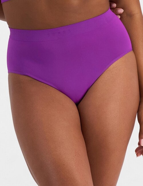 Bonds Bases Full Brief, Rich Amethyst product photo