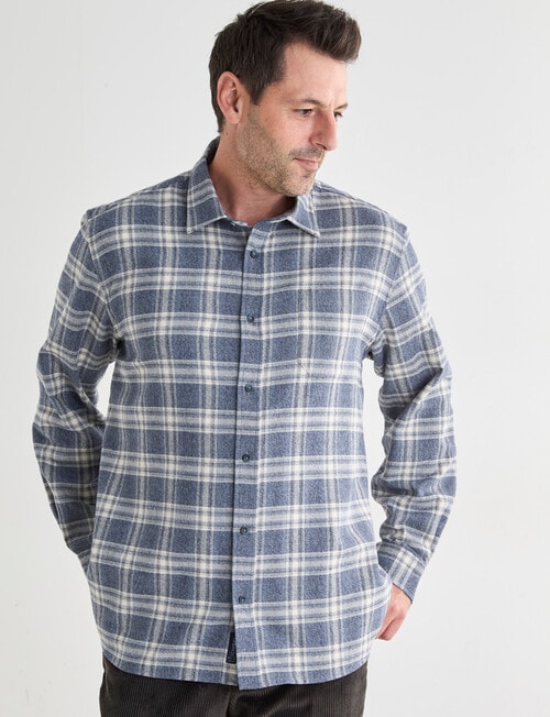 Chisel Flannel Long Sleeve Shirt, Light Blue product photo