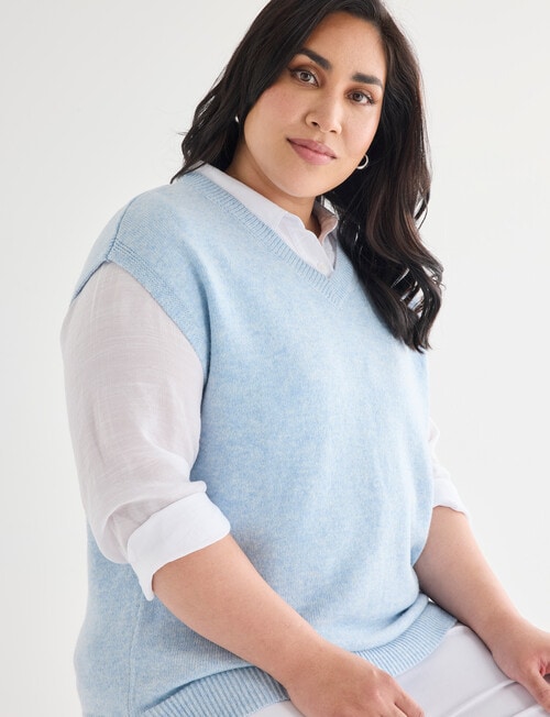 Studio Curve V Neck Vest, Pale Blue product photo