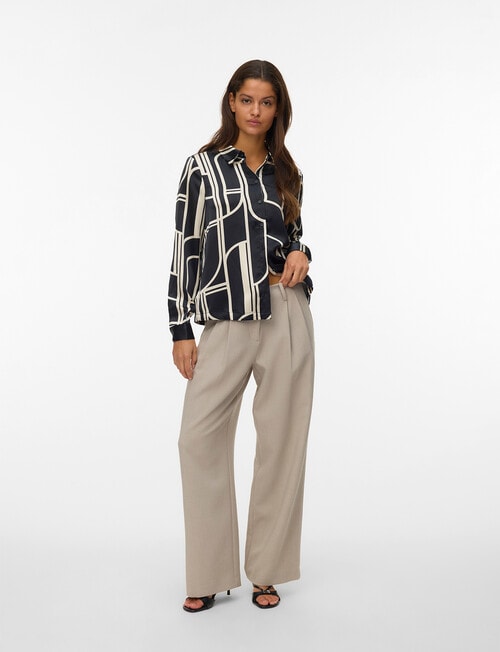 Vero Moda Hadley Long Sleeve Shirt, Black Print product photo View 04 L