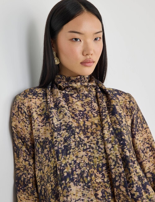 State of play Luminate Blouse Dapple Print product photo View 04 L
