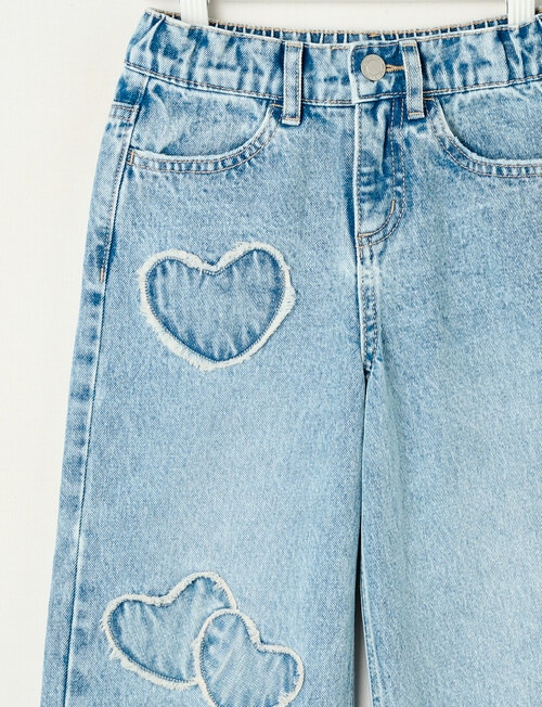 Mac & Ellie Applique Hearts Wide Leg Jean, Light Blue product photo View 03 L