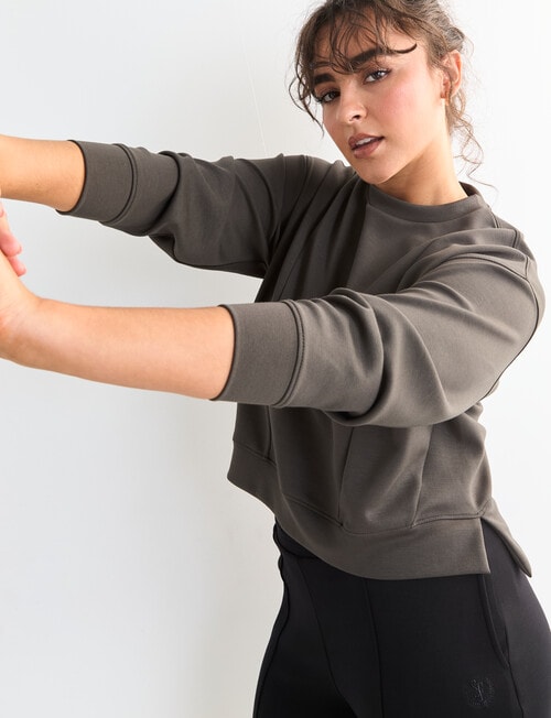 Superfit Crop Sweater, Olive product photo