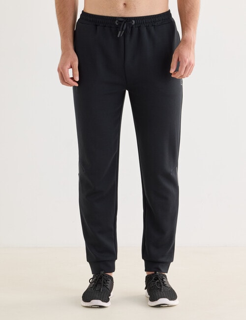 Gym Equipment Essential Pant, Black product photo