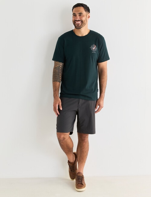Kauri Trail Short Sleeve Tee, Dark Forest product photo View 03 L
