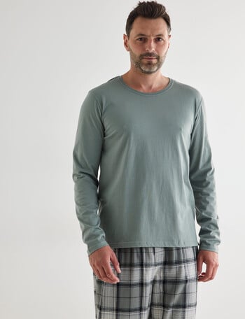 Chisel Knit Top With Brushed Pant PJ Set, Green product photo