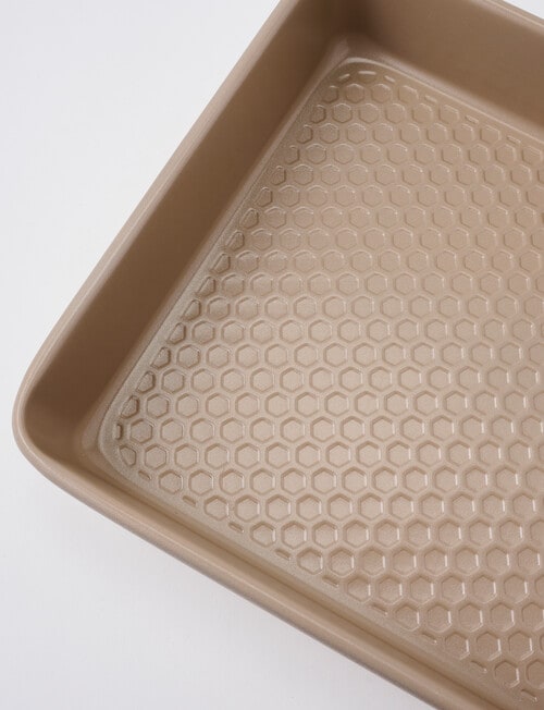 Stevens Honeycomb Square Cake Pan, 24cm product photo View 04 L