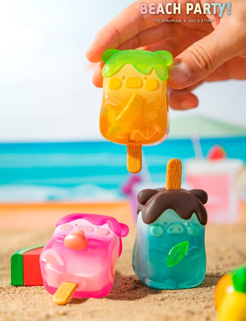 LuLu the Piggy Beach Party Figures Blind Box, Assorted product photo View 09 L