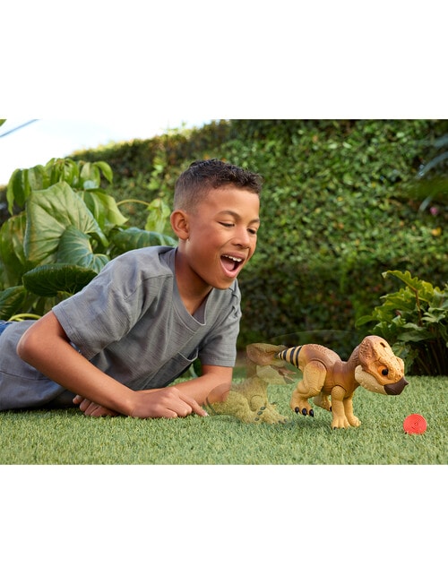 Jurassic World Dino Alive Interactive Aquilops product photo View 03 L