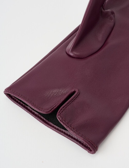 Boston + Bailey PU Glove, Burgundy product photo View 02 L