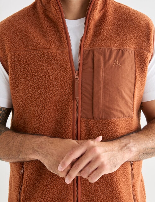 Kauri Trail Sherpa Patch Zip Vest Fleece, Rust product photo View 05 L