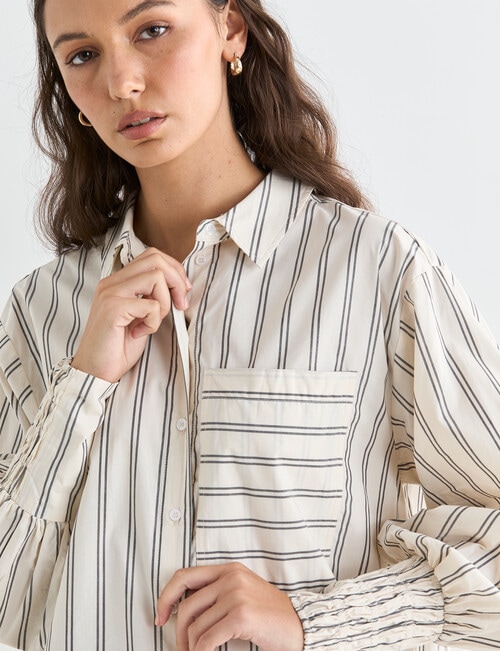 Mineral Melt Shirt, Chalk Stripe product photo View 04 L