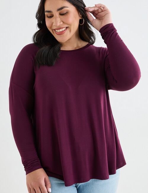 Bodycode Curve Boxy Long Sleeve Tee, Cherry Lacquer product photo