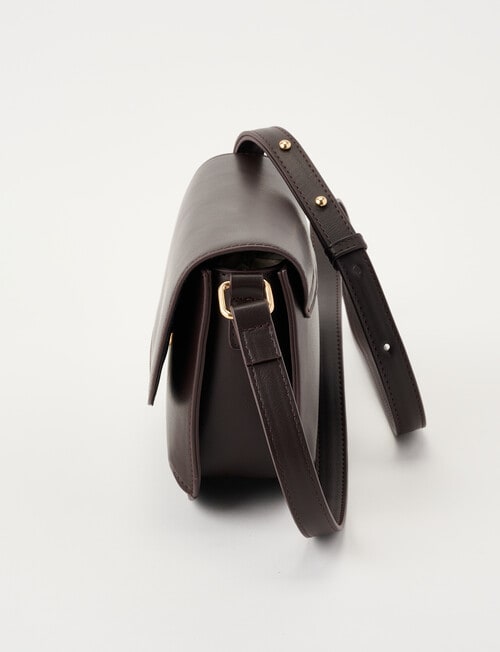 Whistle Heritage Crossbody Bag, Chocolate product photo View 04 L