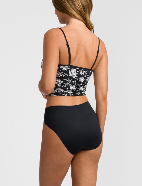 Jockey No Promise Line Promise Next Gen Hi Cut Brief, Black product photo View 04 L