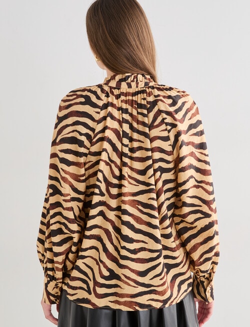 Whistle Long Sleeve Animal Gather Top, Natural & Black product photo View 02 L