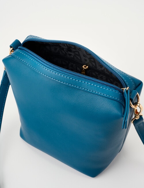 Boston + Bailey Vintage Crossbody Bag, Teal product photo View 06 L