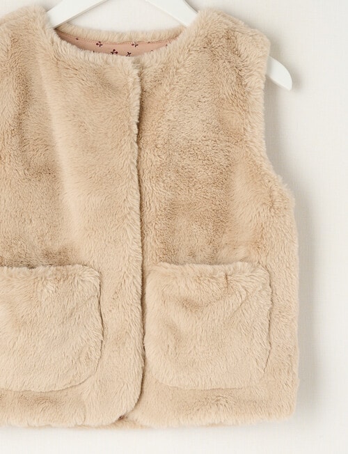 Mac & Ellie Faux Fur Vest, Teddy product photo View 02 L