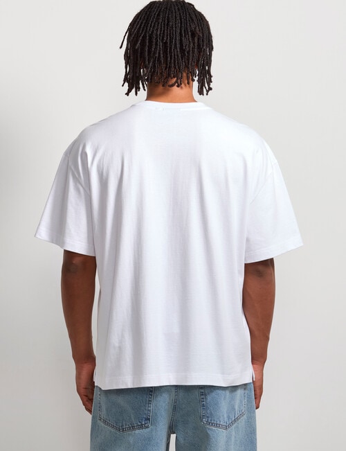 AIR SPACE Oversized Tee, White product photo View 03 L