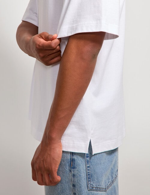 AIR SPACE Oversized Tee, White product photo View 04 L