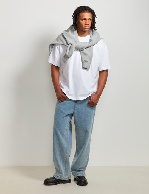 AIR SPACE Oversized Tee, White product photo View 06 L
