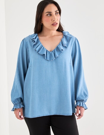 Studio Curve Chambray Top, Denim product photo