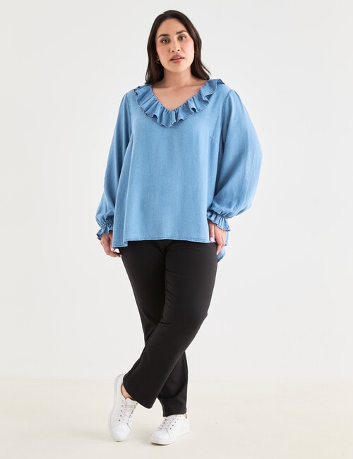 Studio Curve Chambray Top, Denim product photo View 03 L