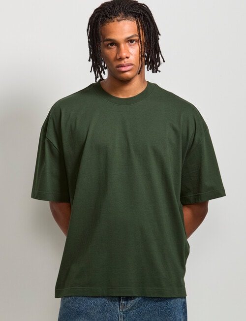 AIR SPACE Oversized Tee, Emerald Green product photo View 02 L