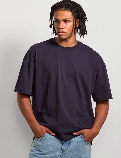 AIR SPACE Oversized Tee, Navy product photo View 02 L